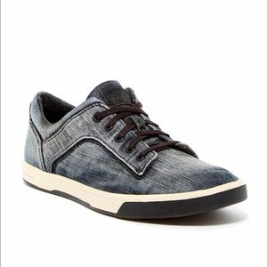 🔥🔥UGG Bueller Washed Denim Sneaker.